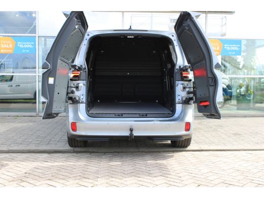 Volkswagen ID. Buzz Cargo Bulli Edition VOOR MEKAAR DEALS  | 79 kWh | 286 pk | Trekhaak | Achterdeuren | 360° camera | IQ.L... ActivLease financial lease