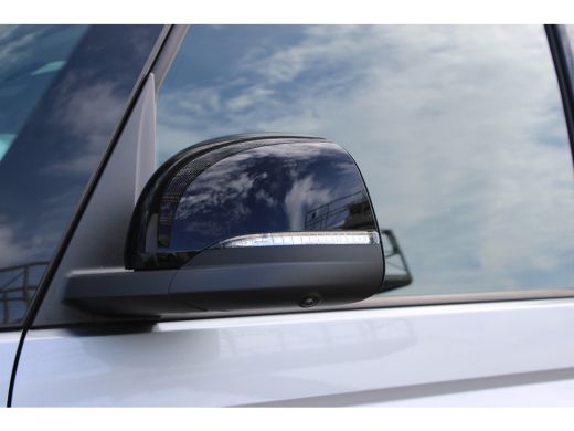 Volkswagen ID. Buzz Cargo Bulli Edition VOOR MEKAAR DEALS  | 79 kWh | 286 pk | Trekhaak | Achterdeuren | 360° camera | IQ.L... ActivLease financial lease