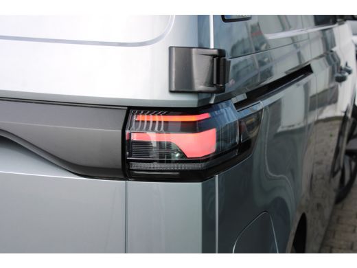 Volkswagen ID. Buzz Cargo Bulli Edition VOOR MEKAAR DEALS  | 79 kWh | 286 pk | Trekhaak | Achterdeuren | 360° camera | IQ.L... ActivLease financial lease