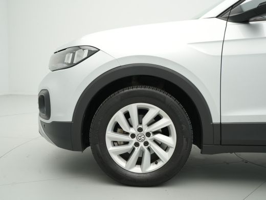 Volkswagen T-Cross 1.0 TSI 95pk Life Navigatie Carplay Pdc Acc Sideassist 292 ActivLease financial lease