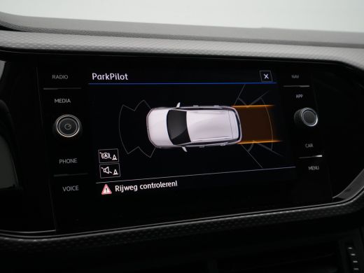 Volkswagen T-Cross 1.0 TSI 95pk Life Navigatie Carplay Pdc Acc Sideassist 292 ActivLease financial lease