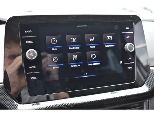 Volkswagen T-Cross Life Edition | 'App-Connect' draadloze smartphone integratie | Achterlichten LED | Afstandscontro... ActivLease financial lease