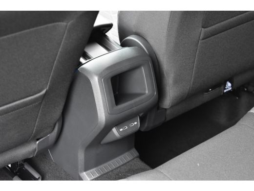 Volkswagen T-Cross Life Edition | 'App-Connect' draadloze smartphone integratie | Achterlichten LED | Afstandscontro... ActivLease financial lease