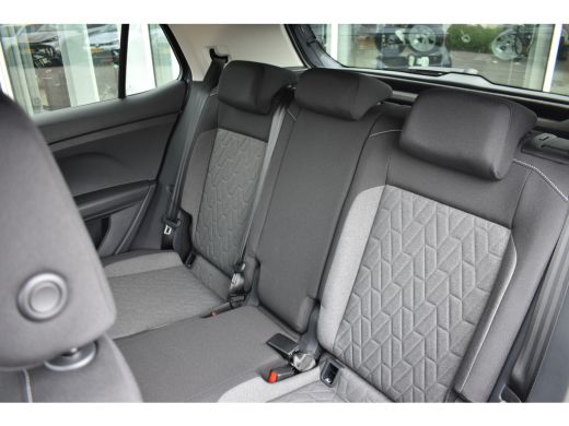 Volkswagen T-Cross Life Edition | 'App-Connect' draadloze smartphone integratie | Achterlichten LED | Afstandscontro... ActivLease financial lease