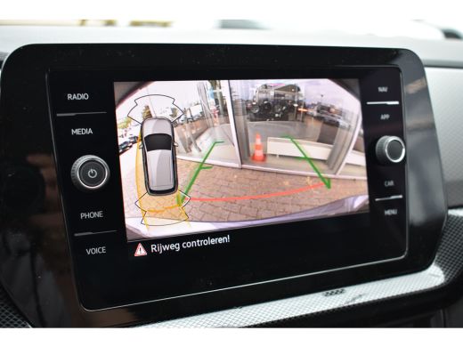 Volkswagen T-Cross Life Edition | 'App-Connect' draadloze smartphone integratie | Achterlichten LED | Afstandscontro... ActivLease financial lease