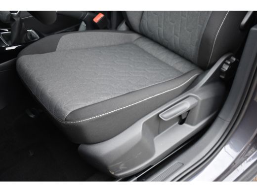 Volkswagen T-Cross Life Edition | 'App-Connect' draadloze smartphone integratie | Achterlichten LED | Afstandscontro... ActivLease financial lease