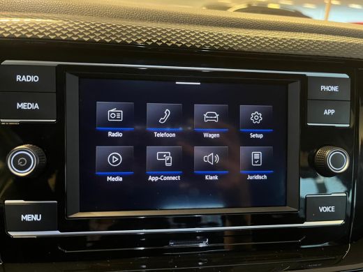 Volkswagen Taigo 1.0 TSI Life | Achterlichten LED | Airco | ACC | Apple Carplay | Camera achter | ActivLease financial lease