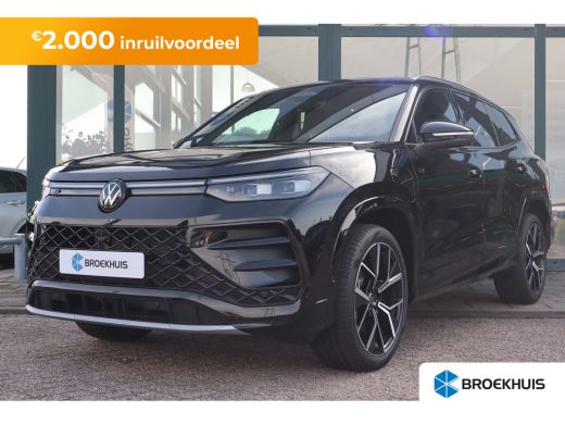 Volkswagen Tayron 272PK R-Line Edition Inclusief €2000,- inruilvoordeel | 'App-Connect' draadloze smartphone integr... Volkswagen Tayron 272PK R-Line Edition Inclusief €2000,- inruilvoordeel | 'App-Connect' draadloze smartphone integr...