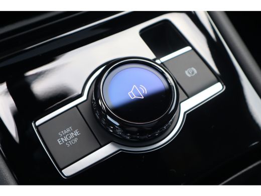 Volkswagen Tayron 272PK R-Line Edition Inclusief €2000,- inruilvoordeel | 'App-Connect' draadloze smartphone integr... ActivLease financial lease