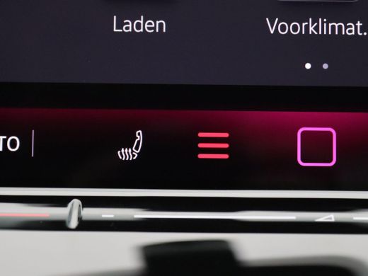 Volkswagen Tiguan 1.5 eHybrid R-Line Edition 272PK DSG black style, trekhaak, panoramadak, Harman Kardon, keyless, ... ActivLease financial lease