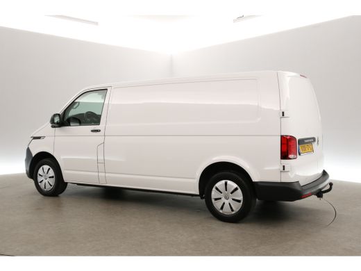 Volkswagen Transporter 2.0 TDI L2H1 | Airco | Carplay | Cruise | Trekhaak | Navi | Parkeersensoren ActivLease financial lease