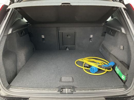 Volvo  XC40 1.5 T5 PHEV Twin Engine Inscription Harman/Kardon Leder Led Carplay NL-Auto! ActivLease financial lease