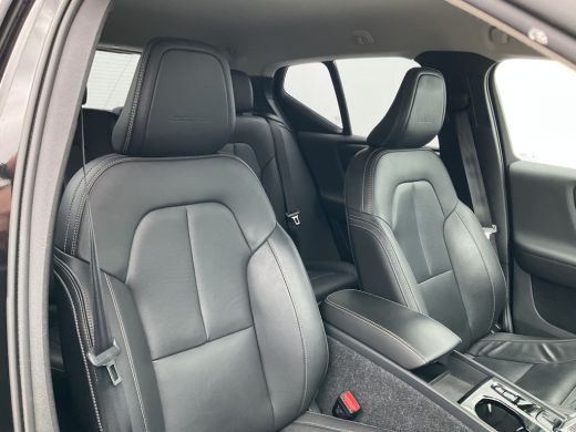 Volvo  XC40 1.5 T5 PHEV Twin Engine Inscription Harman/Kardon Leder Led Carplay NL-Auto! ActivLease financial lease