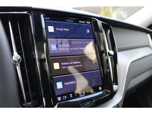 Volvo  XC60 2.0 T6 Plug-in hybrid AWD Ultra Dark Head-up display, stoel/stuurverwarming ActivLease financial lease