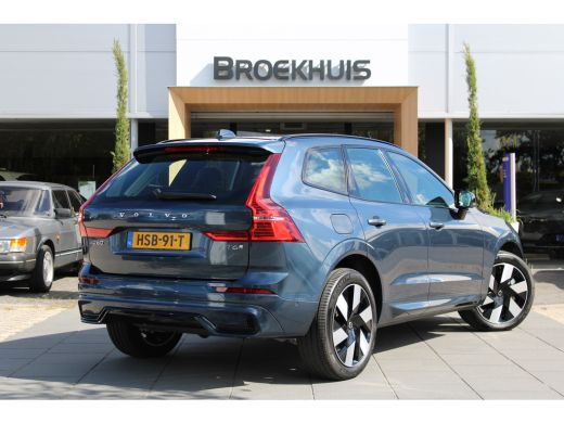 Volvo  XC60 2.0 T6 Plug-in hybrid AWD Ultra Dark Head-up display, stoel/stuurverwarming ActivLease financial lease