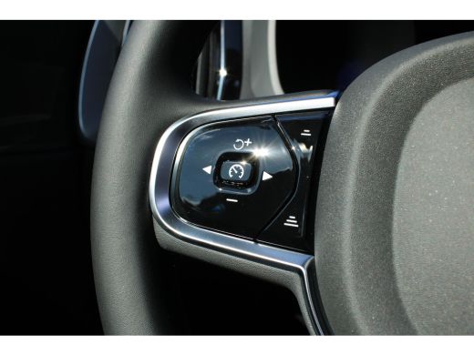 Volvo  XC60 T6 AWD Plus Bright | 360 camera | Stoel + Stuurverwarming |  Panoramadak | ActivLease financial lease