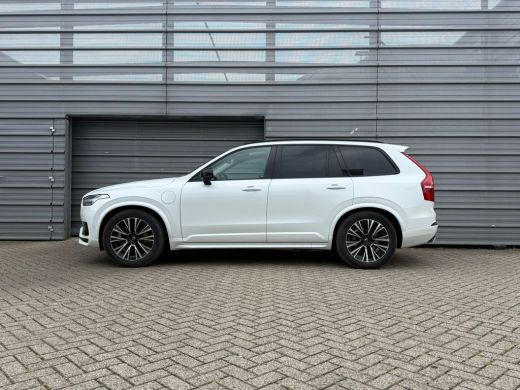 Volvo  XC90 T8 455PK Ultra Dark | Luchtvering | Trekhaak | Getint Glas | B&W Audio | Massage ActivLease financial lease