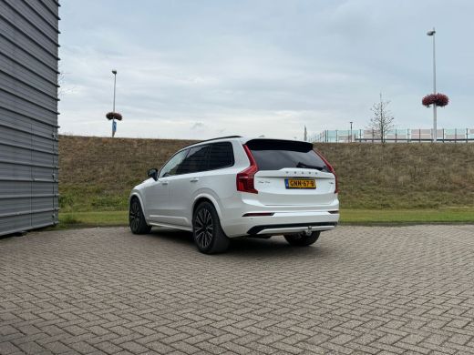 Volvo  XC90 T8 455PK Ultra Dark | Luchtvering | Trekhaak | Getint Glas | B&W Audio | Massage ActivLease financial lease