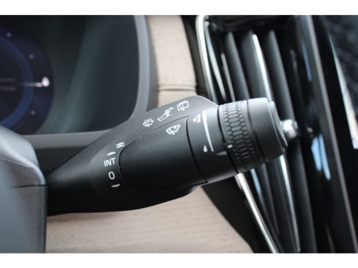 Volvo  XC90 T8 AWD Plus Dark | Keyless entry | 360 camera | Stoel + Stuurverwarming |  Harman Kardon | ActivLease financial lease