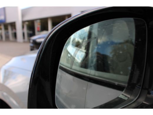 Volvo  XC90 T8 AWD Plus Dark | Keyless entry | 360 camera | Stoel + Stuurverwarming |  Harman Kardon | ActivLease financial lease