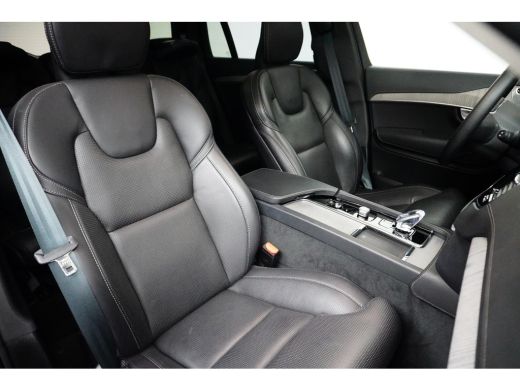 Volvo  XC90 T8 AWD Ultimate Dark | Bowers & Wilkins | trekhaak | Luchtvering | ActivLease financial lease