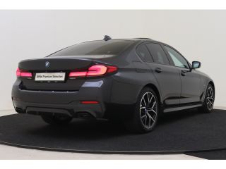 BMW 5 Serie 520e High Executive M Sport Automaat / Schuif-kanteldak / Laserlight / Stoelventilatie / Stoelver...