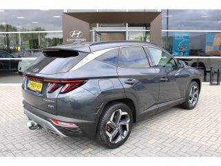 Hyundai Tucson 1.6 T-GDI PHEV Comfort Smart 4WD | Trekhaak | Parkeersensoren voor en achter | Camera | | Achterb...