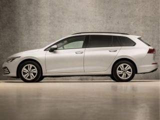 Volkswagen Golf 1.0 eTSI Sportline Automaat (APPLE CARPLAY, GROOT NAVI, CLIMATE, STUUR/STOELVERWARMING, SFEERVERL...