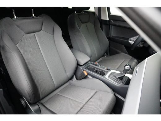 Audi Q3 35 TFSI Advanced edition | Trekhaak | ActivLease financial lease