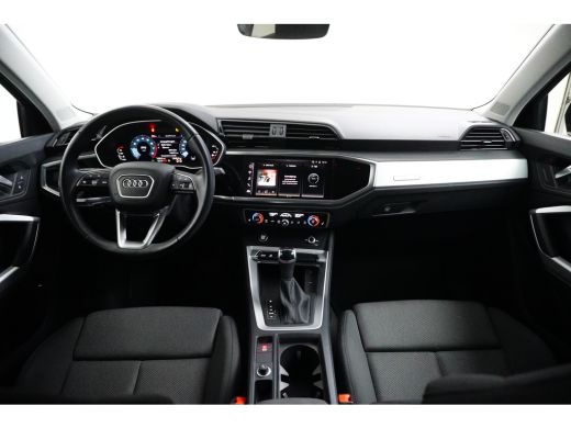 Audi Q3 35 TFSI Advanced edition | Trekhaak | ActivLease financial lease