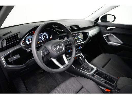Audi Q3 Advanced Edition | Trekhaak | ActivLease financial lease