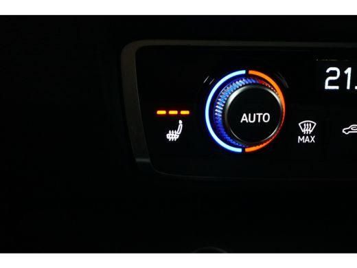 Audi Q3 Advanced Edition | Trekhaak | ActivLease financial lease