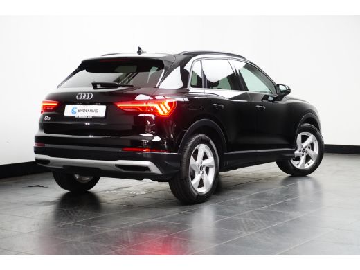 Audi Q3 Advanced Edition | Trekhaak | ActivLease financial lease