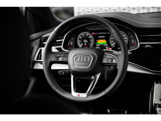 Audi Q8 55 TFSI e quattro Pro Line S | Panoramadak | HUD | Matrix | Servosluiting | City | Tour | ActivLease financial lease