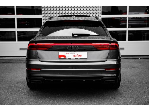 Audi Q8 55 TFSI e quattro Pro Line S | Panoramadak | HUD | Matrix | Servosluiting | City | Tour | ActivLease financial lease
