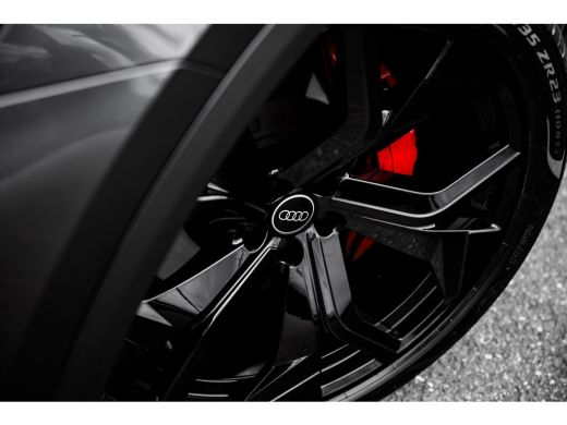 Audi Q8 55 TFSI e quattro Pro Line S | Panoramadak | HUD | Matrix | Servosluiting | City | Tour | ActivLease financial lease