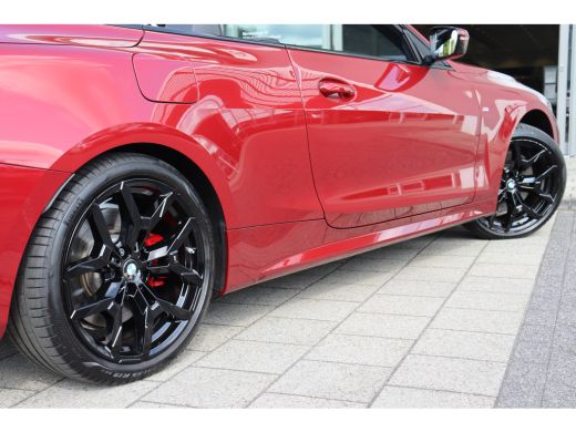BMW 4 Serie 430i xDrive M Sport Automaat / Achteruitrijcamera / Comfort Access / Adaptieve LED / M Sportonder... ActivLease financial lease