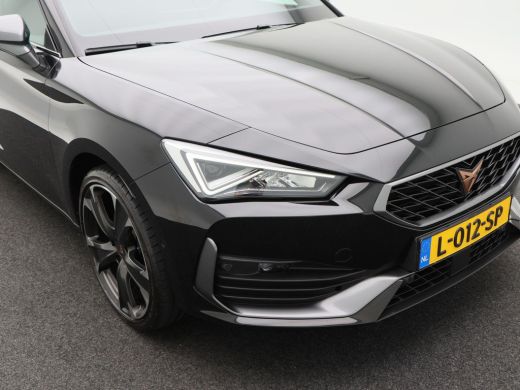 CUPRA Leon Sportstourer 1.4 245 Pk Automaat e-Hybrid VZ Adrenaline | Full LED | Camera | Carplay | Adaptive Cruise | Elek... ActivLease financial lease