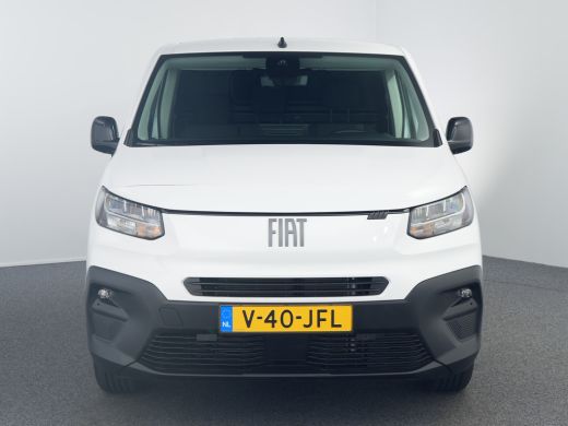 Fiat Doblò | Passagiersbank | Meegespoten bumper | Digitale Spiegel | Zwarte lichtmetalen velgen | Applecarp... ActivLease financial lease
