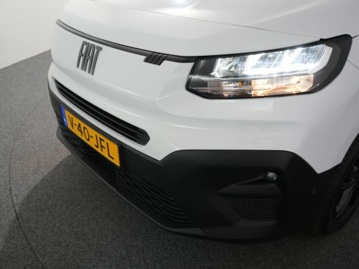 Fiat Doblò | Passagiersbank | Meegespoten bumper | Digitale Spiegel | Zwarte lichtmetalen velgen | Applecarp... ActivLease financial lease