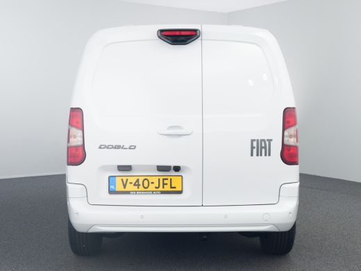 Fiat Doblò | Passagiersbank | Meegespoten bumper | Digitale Spiegel | Zwarte lichtmetalen velgen | Applecarp... ActivLease financial lease