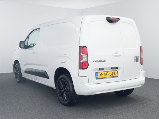 Fiat Doblò | Passagiersbank | Meegespoten bumper | Digitale Spiegel | Zwarte lichtmetalen velgen | Applecarp... ActivLease financial lease
