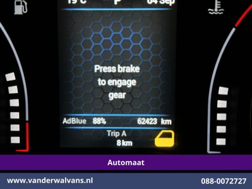 Iveco Daily 35S14V 136pk Automaat 3500kg Trekhaak L2H2 Euro6 Airco | Camera | Navigatie LED, Cruiscontrol, Ch... ActivLease financial lease