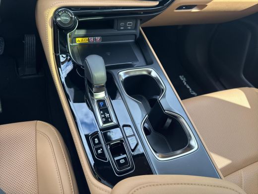 Lexus NX 450h+ AWD President Line | 06-10141018 Voor meer informatie ActivLease financial lease