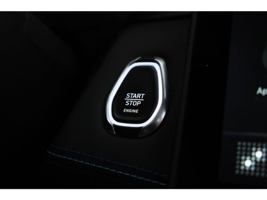 Lynk & Co 01 1.5 Zwarte hemel! alle opties, Climate, ActivLease financial lease