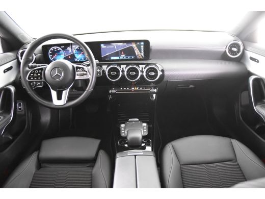 Mercedes-Benz CLA 180 SB *1ste Eigenaar*18"*AMG*Night*Navigatie* ActivLease financial lease