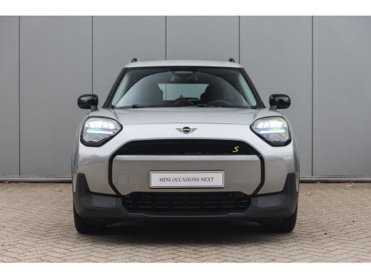 Mini Aceman SE / LED / Parking Assistant / 18" Night Flash Spoke Grey ActivLease financial lease