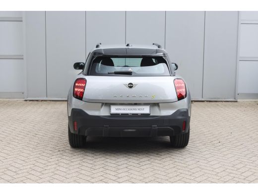 Mini Aceman SE / LED / Parking Assistant / 18" Night Flash Spoke Grey ActivLease financial lease