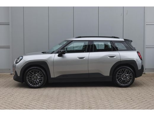 Mini Aceman SE / LED / Parking Assistant / 18" Night Flash Spoke Grey ActivLease financial lease