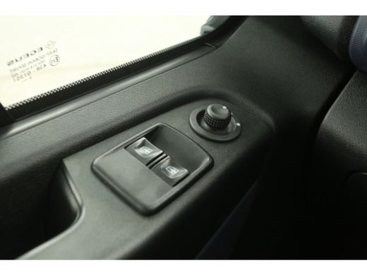 Opel Vivaro 1.6 CDTI L2H1 | Dubbele Cabine | 6 Persoons | Airco | Camera | Cruise | Navigatie | PDC ActivLease financial lease